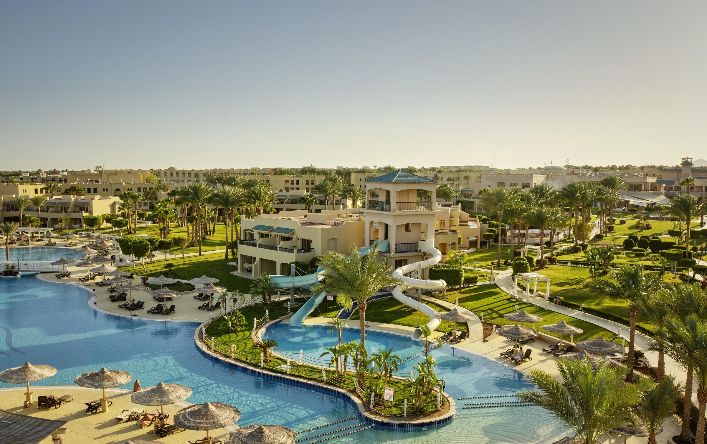 Üdülőközpont Coral Sea And Aqua Park 5*