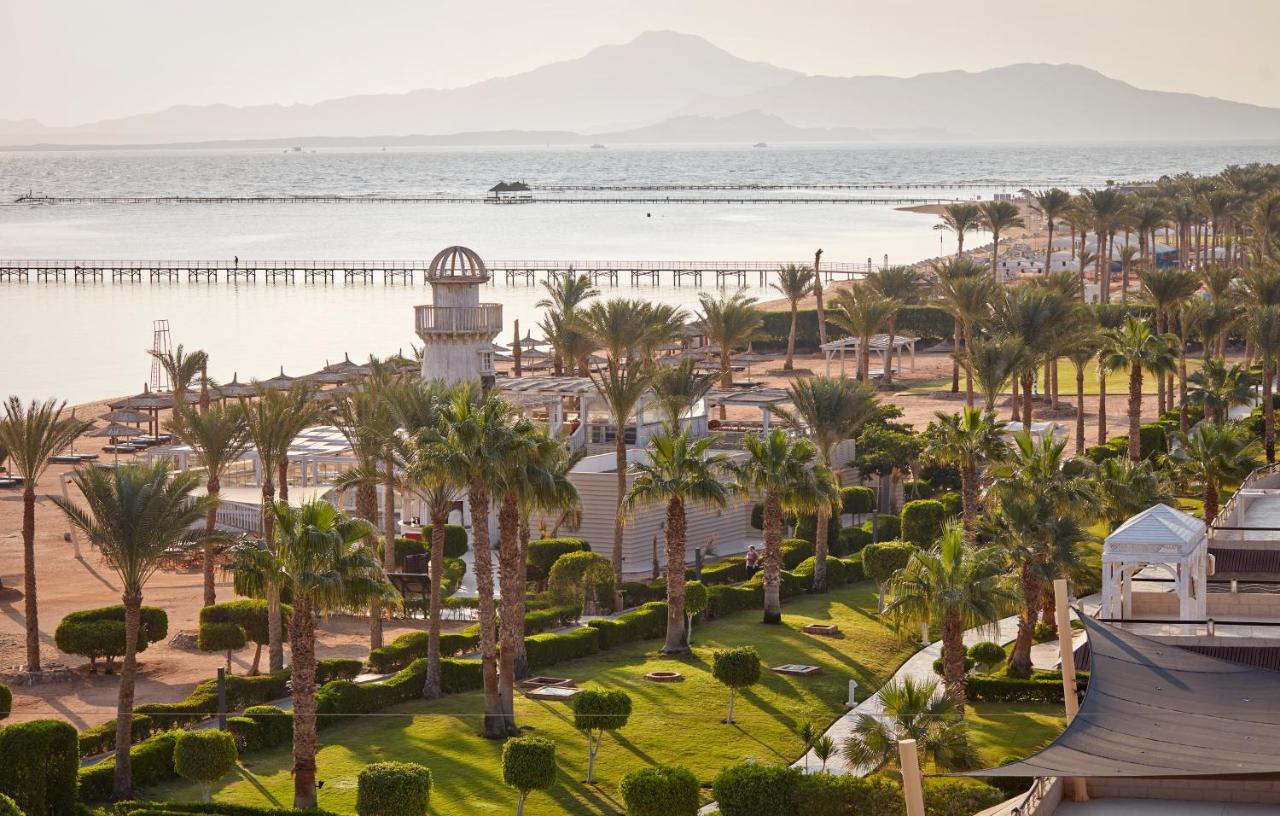 Coral Sea And Aqua Park Курортний комплекс 5*